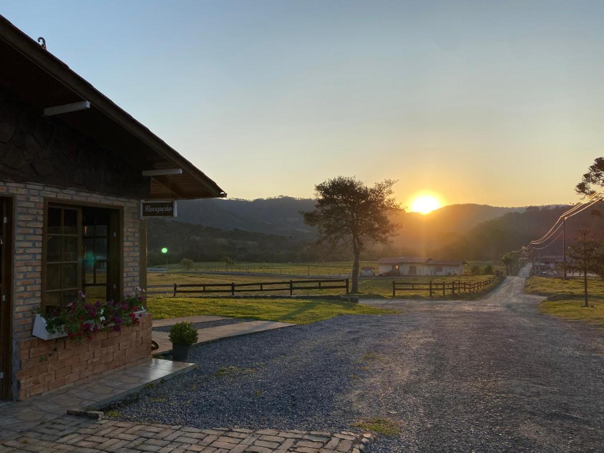 Pousada Rural Pavao - Suites E Chales ウルビシ エクステリア 写真