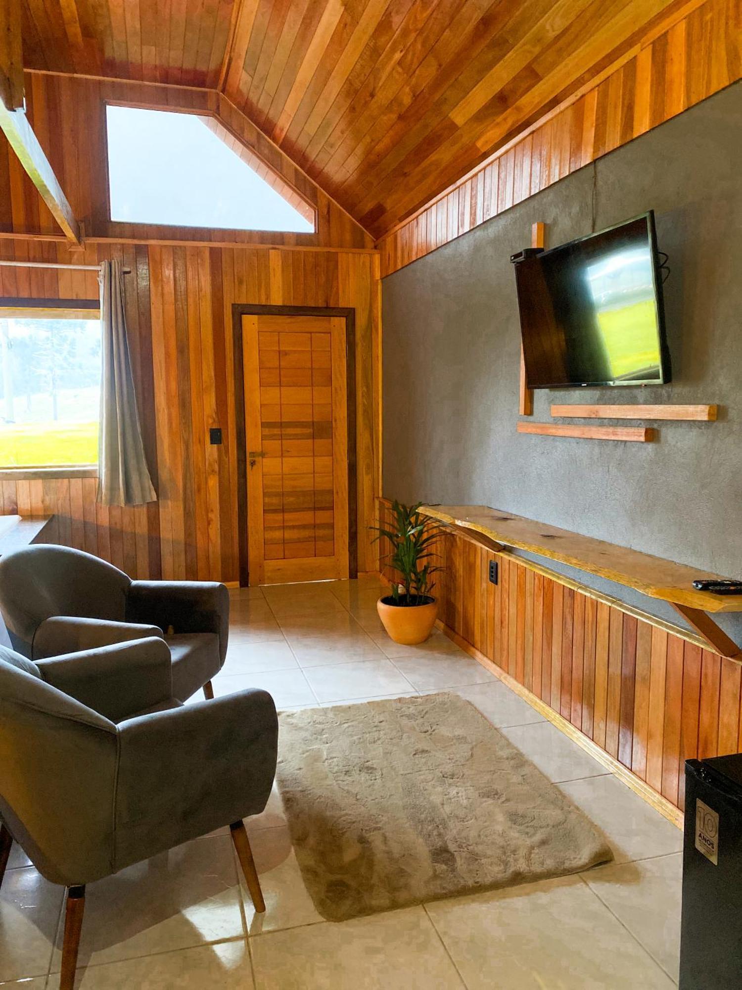 Pousada Rural Pavao - Suites E Chales ウルビシ エクステリア 写真